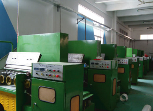 拉絲機雙變頻主從式控制方案